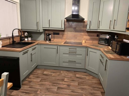Kitchen installation A recent kitchen installation for some clients
